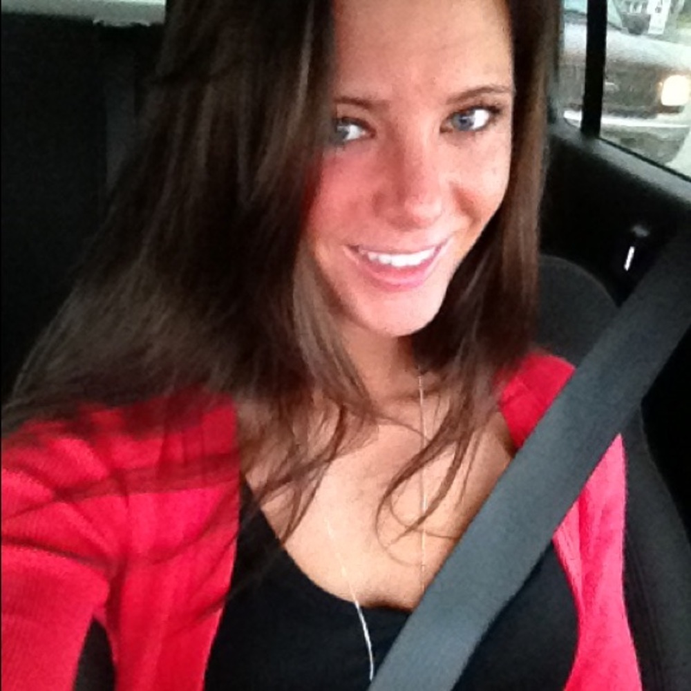 Meet your Posher, Megan